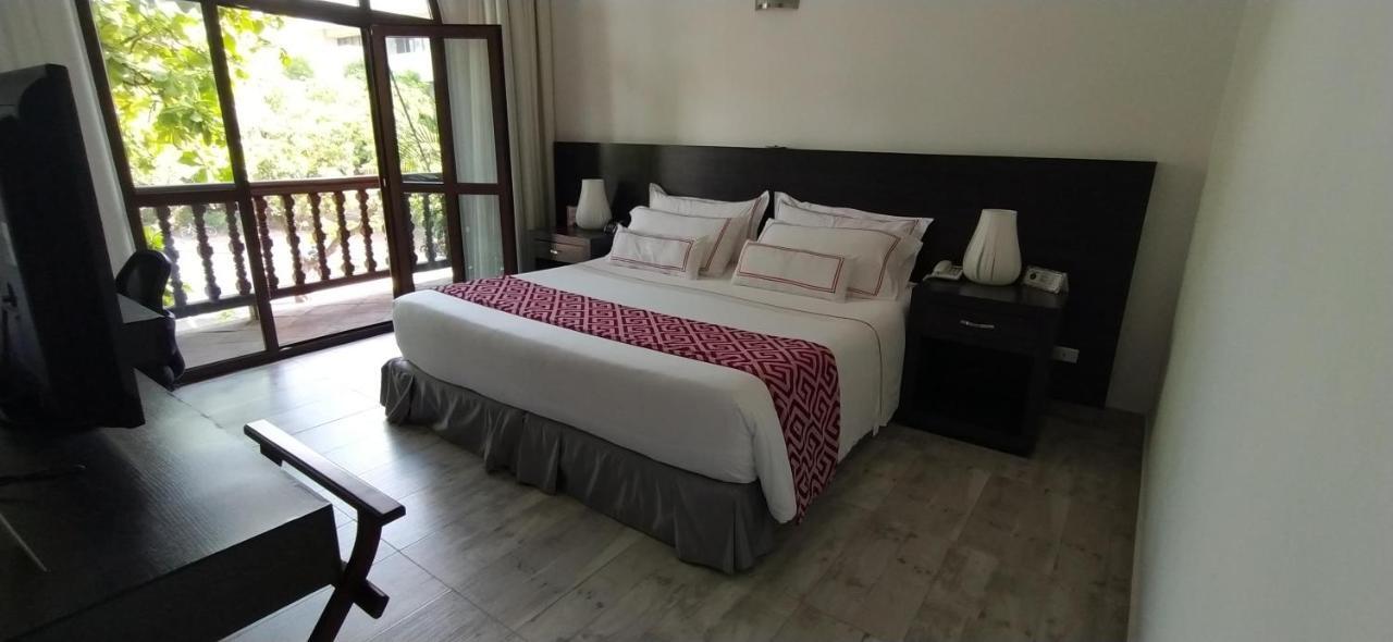 Hotel Union Girardot Extérieur photo